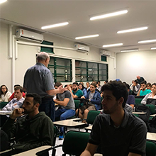 Sócio consultor da Produttare palestra em aula inaugural de MBA da Unesc